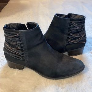 Black Steve Madden booties